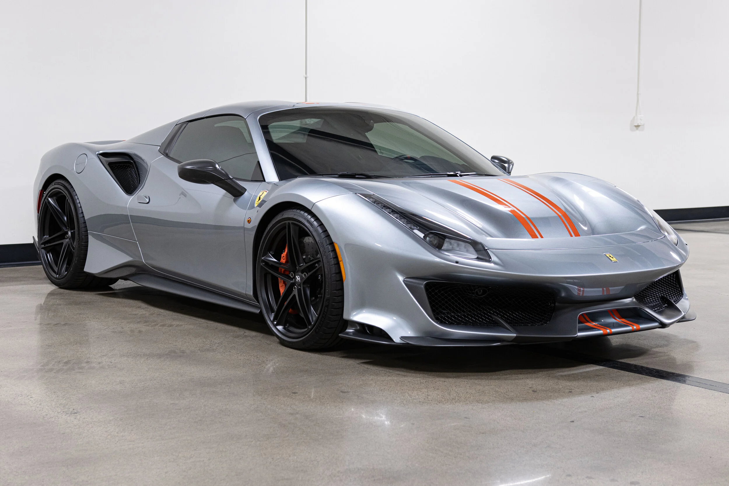 2020 Ferrari 488 Pista Spider Grigio Titanio — TSG AUTOHAUS